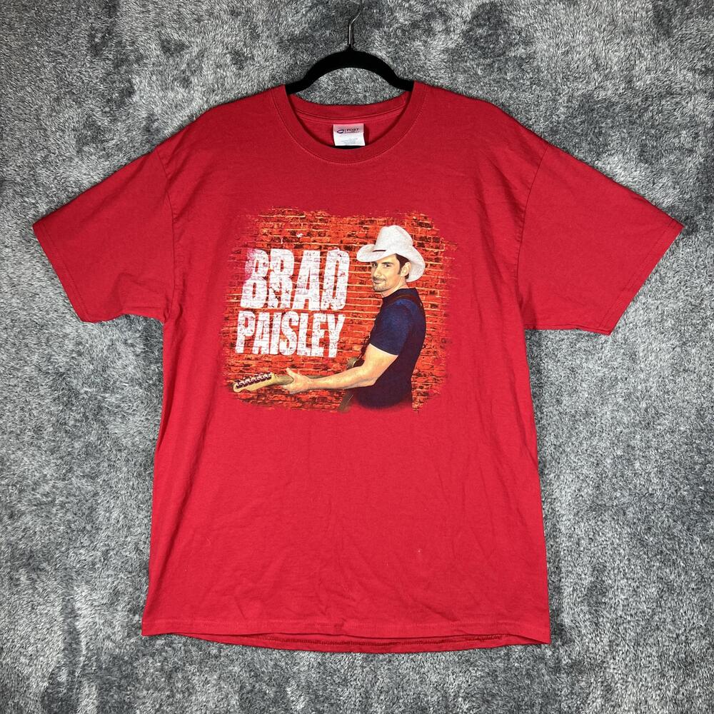 Brad Paisley Shirt Mens L Red Graphic Tour 2014 Country Music Tee